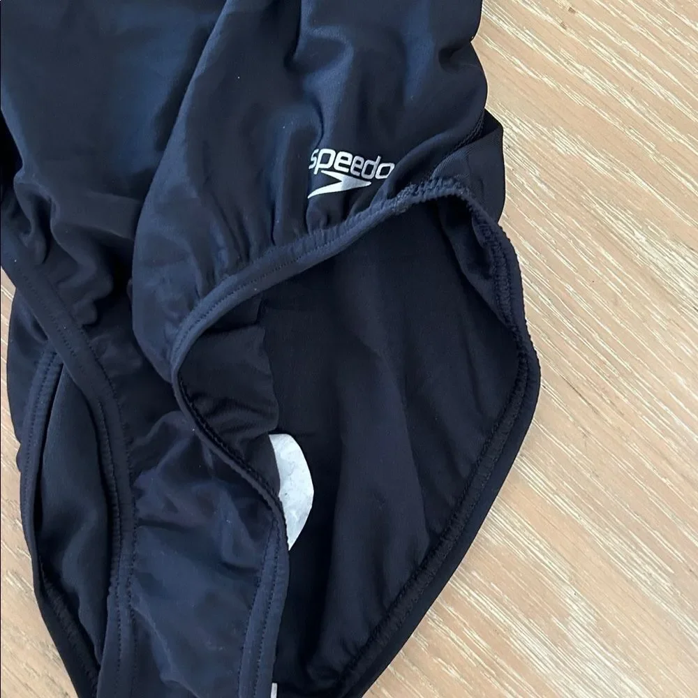 Speedo Youth Solid Relay Back Eco ProLt, Black, size 30, Girls 12-14, NWT